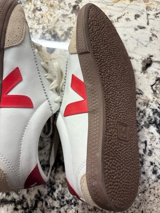 Veja Low-Top Leather Sneakers in White with V and Red Heel Tab Beige Suede - Picture 7 of 10